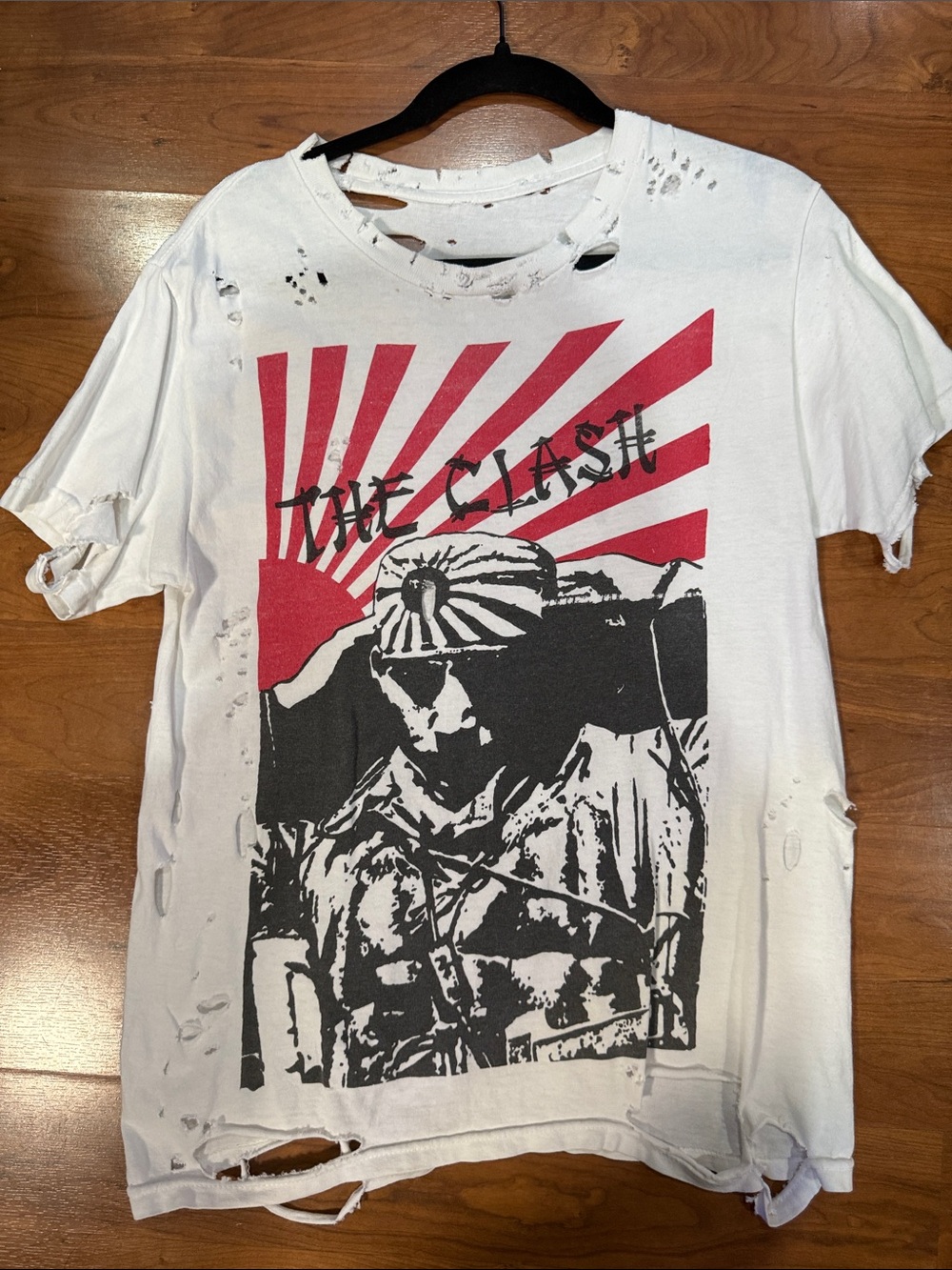 The Clash Vintage Japan Graphic Distressed White Tee - Men's Band Shirt